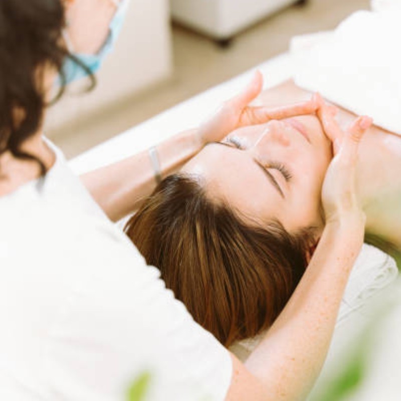 Drainage lymphatique visage et cou