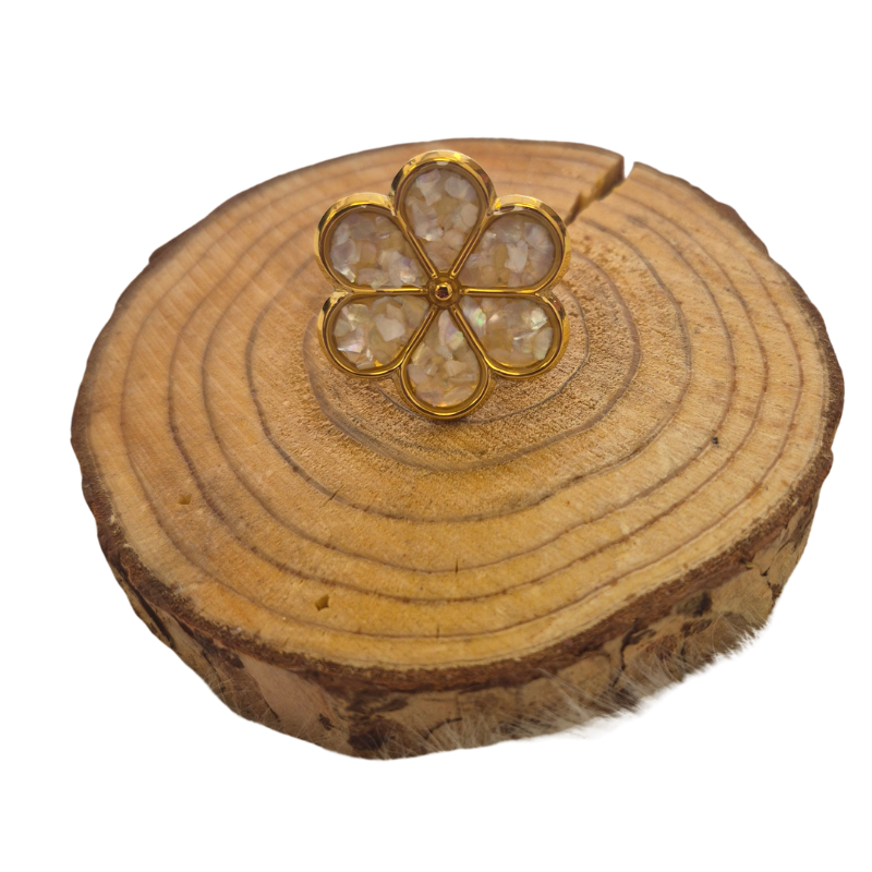 Bagues acier ionoxydable décor fleur nacrée